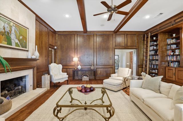 7811 Pencross Lane, Dallas, TX 75248