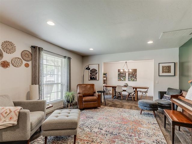 801 Rock Hollow Road, Edmond, OK 73034
