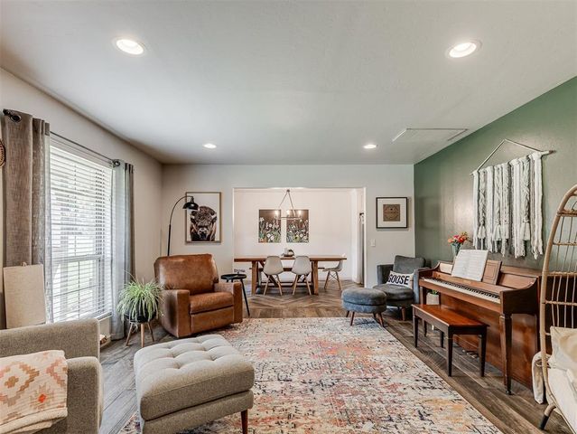 801 Rock Hollow Road, Edmond, OK 73034