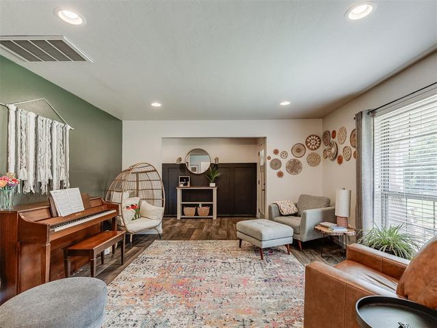 801 Rock Hollow Road, Edmond, OK 73034