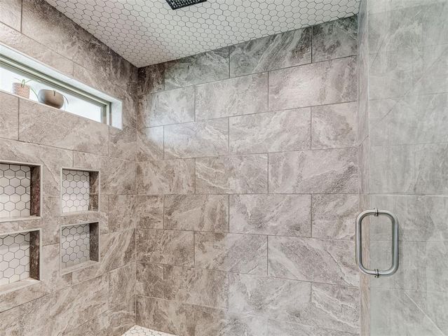 801 Rock Hollow Road, Edmond, OK 73034