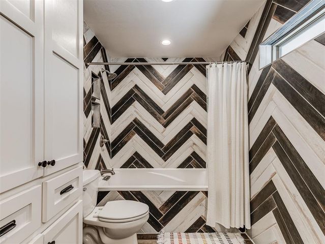 801 Rock Hollow Road, Edmond, OK 73034