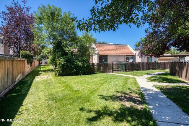 1029 Baywood Drive D, Sparks, NV 89434