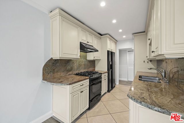 423 S Rexford Drive 106, Beverly Hills, CA 90212