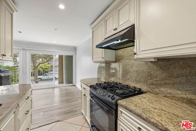 423 S Rexford Drive 106, Beverly Hills, CA 90212