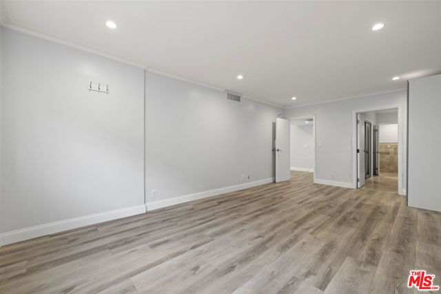 423 S Rexford Drive 106, Beverly Hills, CA 90212