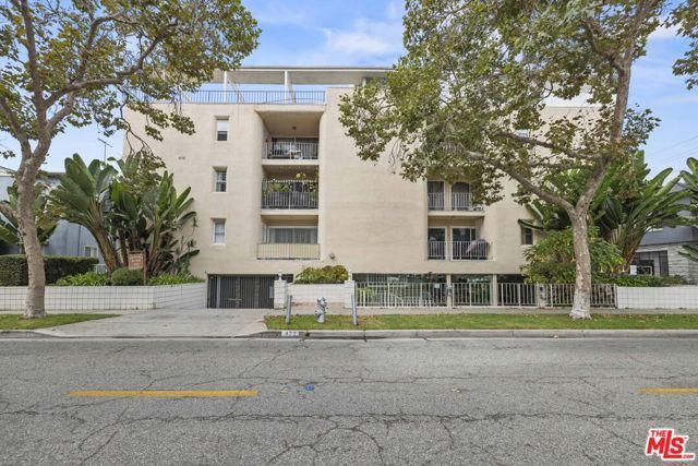 423 S Rexford Drive 106, Beverly Hills, CA 90212