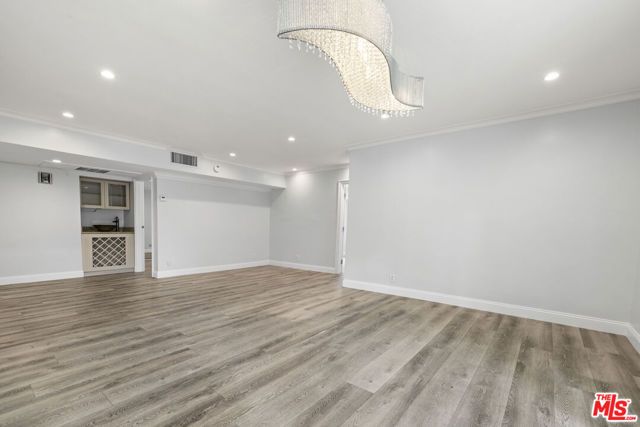 423 S Rexford Drive 106, Beverly Hills, CA 90212