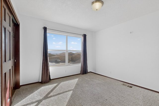 11027 Gladiolas Place NW, Albuquerque, NM 87114