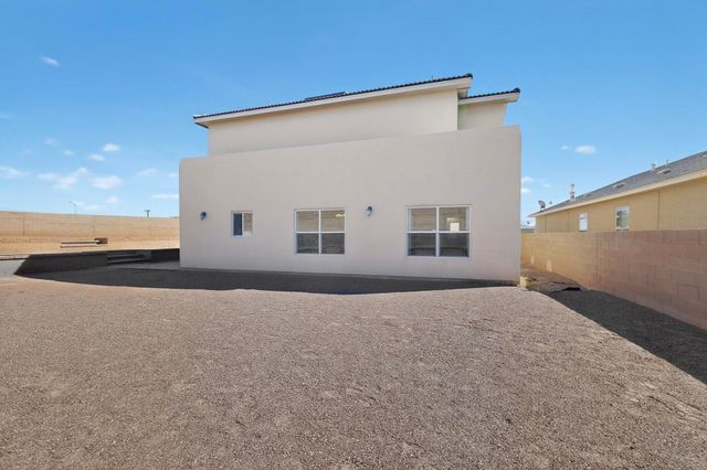 11027 Gladiolas Place NW, Albuquerque, NM 87114