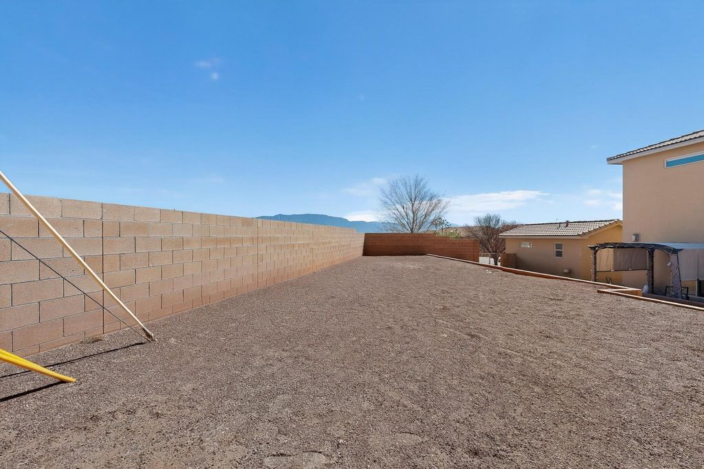 Image 46 of property listing at 11027 Gladiolas Place NW, Albuquerque, NM 87114