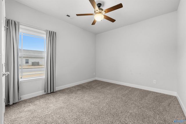 22 Youpon Drive SW, Huntsville, AL 35824