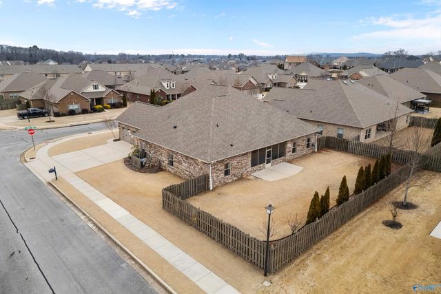 22 Youpon Drive SW, Huntsville, AL 35824