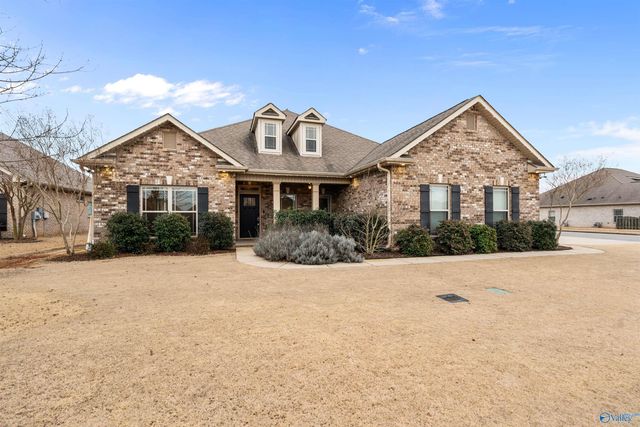 22 Youpon Drive SW, Huntsville, AL 35824