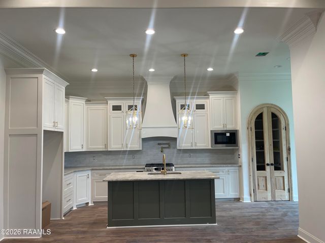 203 Prague Avenue, Youngsville, LA 70592