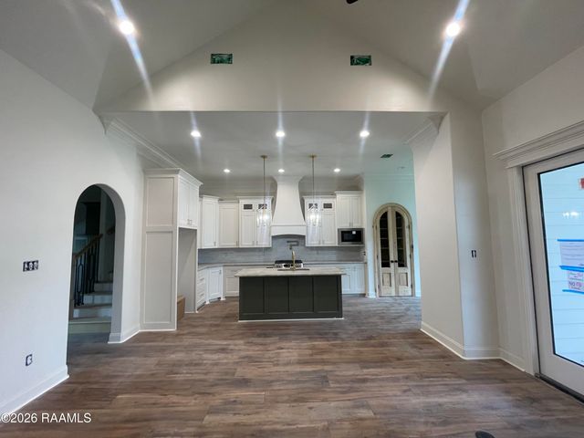 203 Prague Avenue, Youngsville, LA 70592