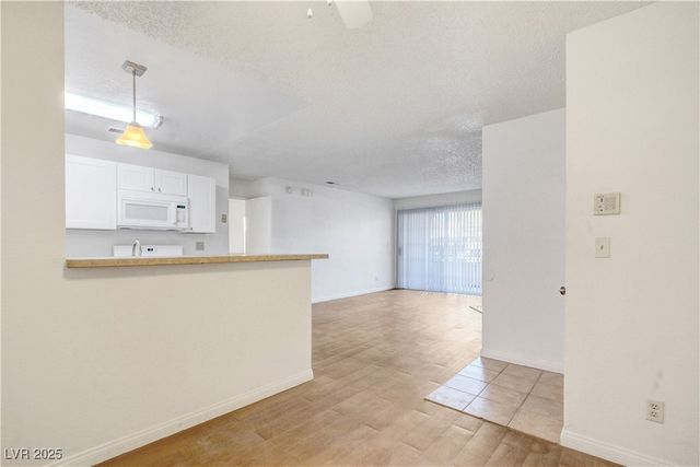 2200 Fort Apache Road 1059, Las Vegas, NV 89117