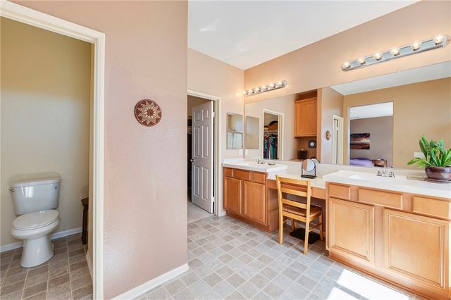 976 Virginia Lee Court, San Jacinto, CA 92583