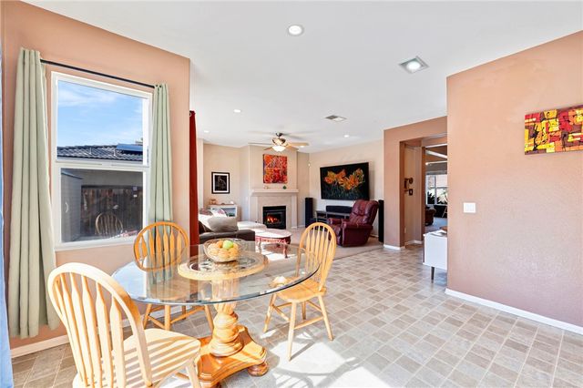 976 Virginia Lee Court, San Jacinto, CA 92583