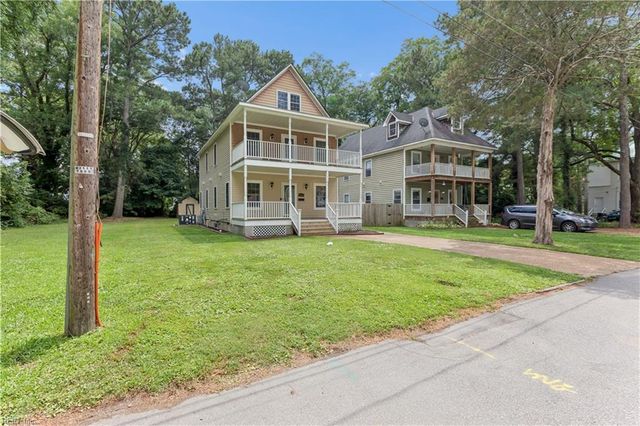 555 1st AVE, Suffolk, VA 23434