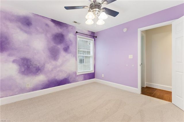 555 1st AVE, Suffolk, VA 23434