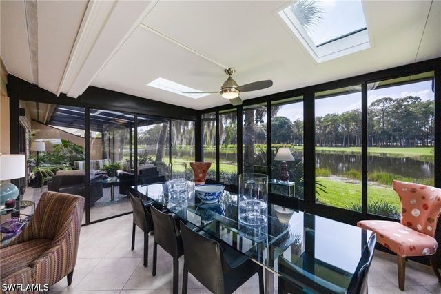 360 Edgemere WAY N 25, Naples, FL 34105