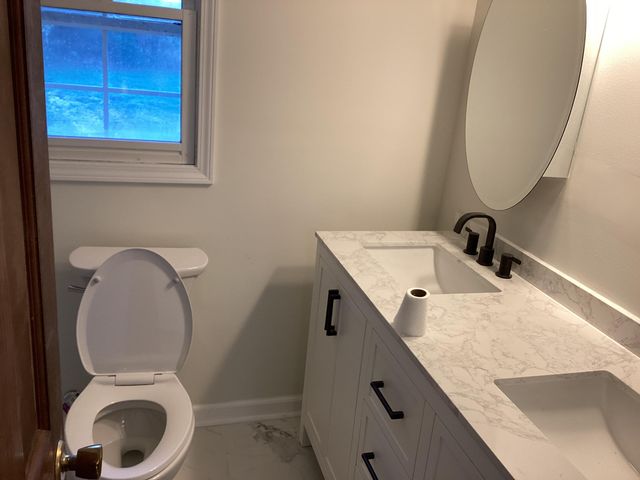 2047 Highway 35, Saint Stephen, SC 29479