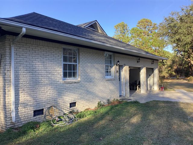 2047 Highway 35, Saint Stephen, SC 29479