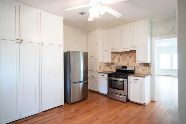 747 E 18th Street, Houston, TX 77008