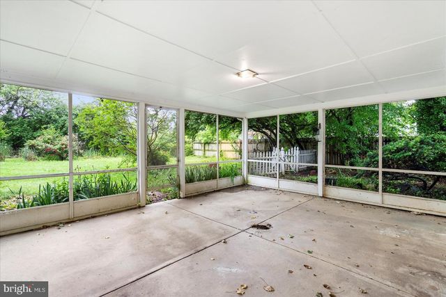 8511 VALLEYFIELD RD, Lutherville Timonium, MD 21093