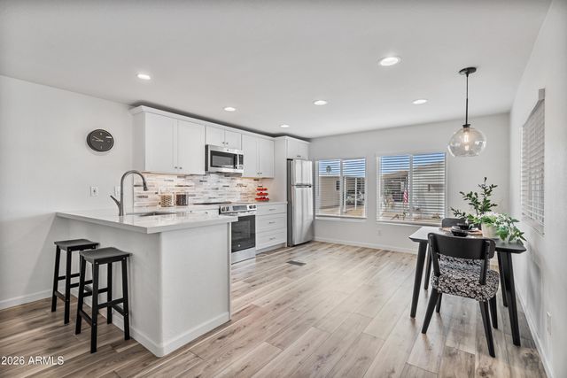 205 S Higley Road 52, Mesa, AZ 85206