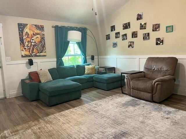 9145 Chrysanthemum Drive, Boynton Beach, FL 33472