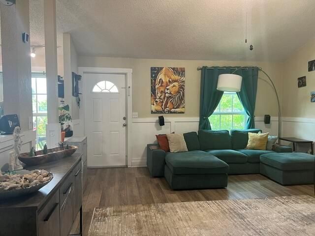 9145 Chrysanthemum Drive, Boynton Beach, FL 33472