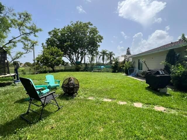 9145 Chrysanthemum Drive, Boynton Beach, FL 33472