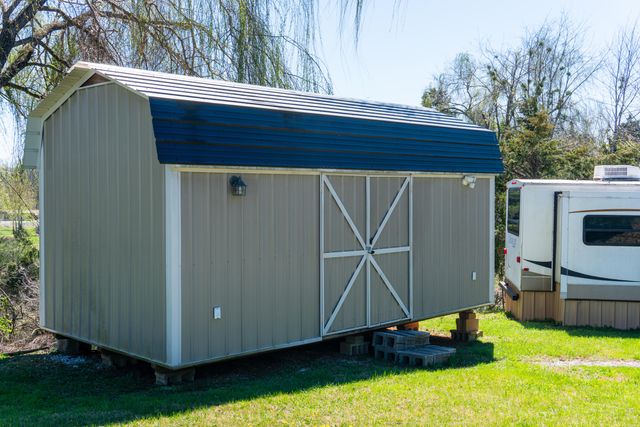 7939 KY-92, Monticello, KY 42633