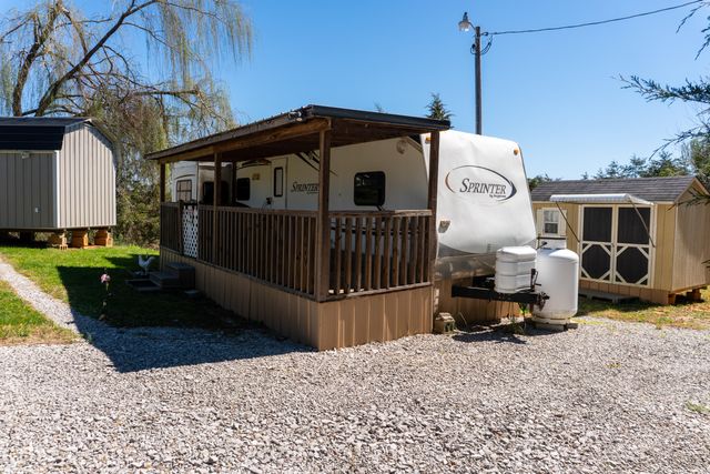 7939 KY-92, Monticello, KY 42633