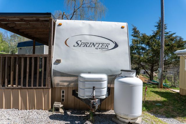 7939 KY-92, Monticello, KY 42633