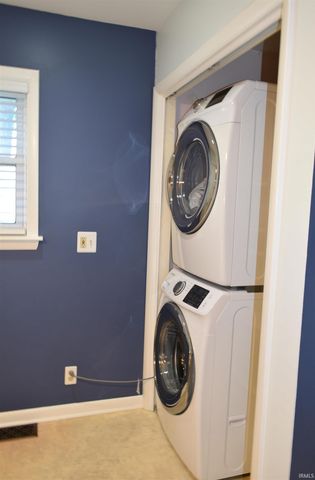 5009 Elmhurst Drive, Evansville, IN 47711