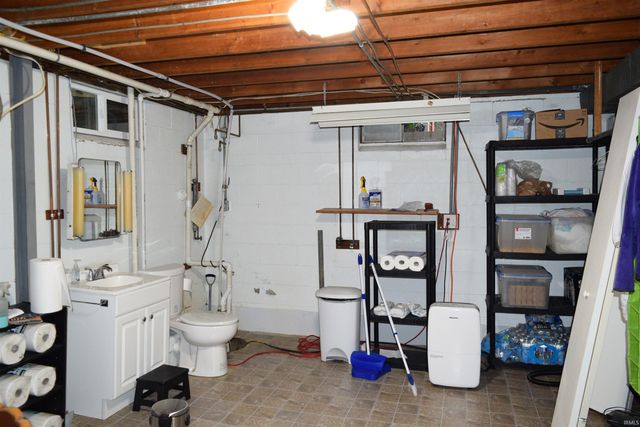 5009 Elmhurst Drive, Evansville, IN 47711