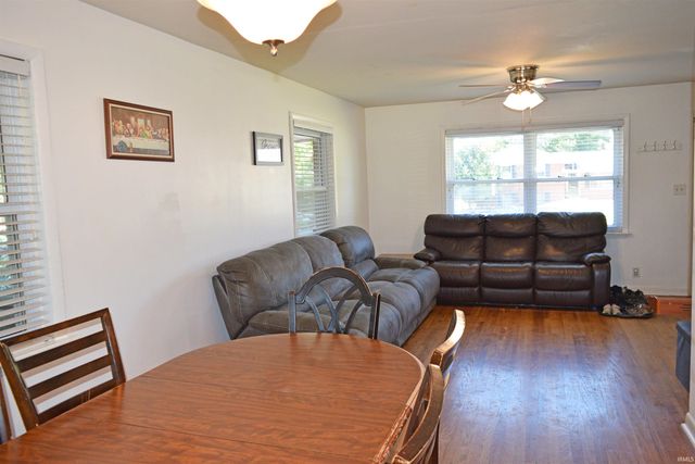 5009 Elmhurst Drive, Evansville, IN 47711