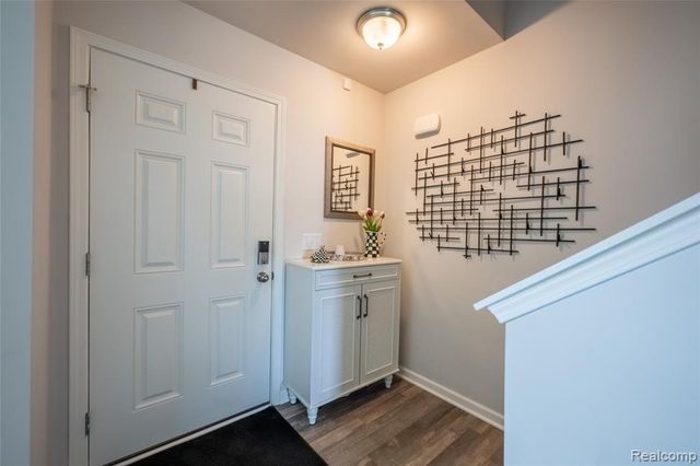 3418 Woodmont Avenue, Trenton, MI 48183