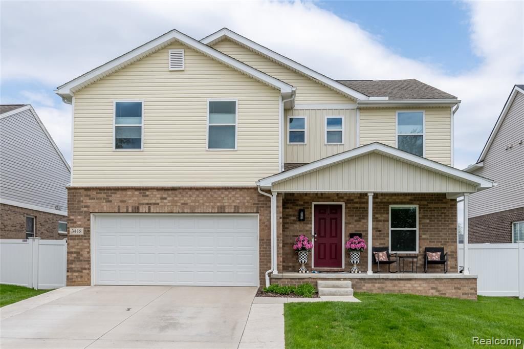 3418 Woodmont Avenue, Trenton, MI 48183