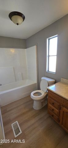 7810 W Peoria Avenue 74, Peoria, AZ 85345