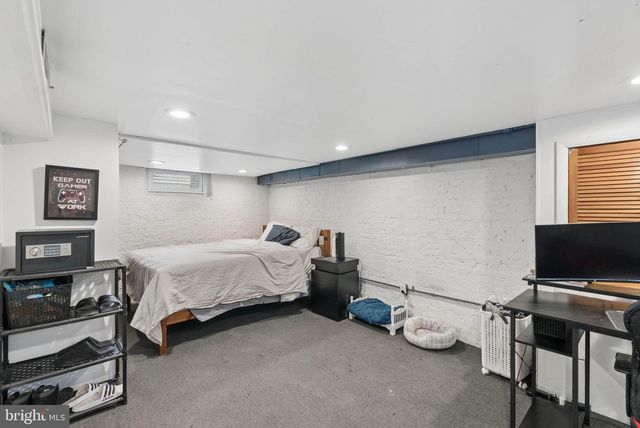 12 BROADSHIP RD, Baltimore, MD 21222