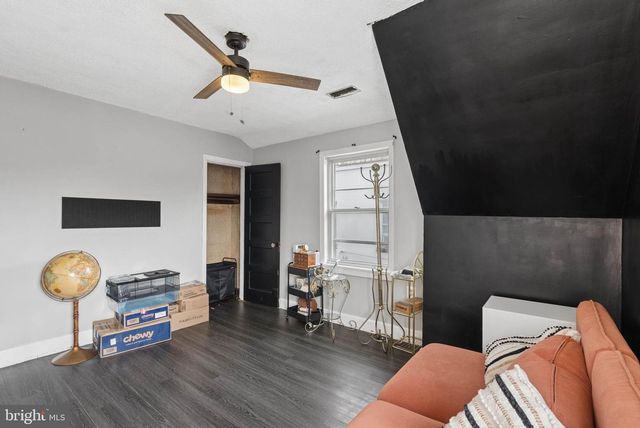 12 BROADSHIP RD, Baltimore, MD 21222