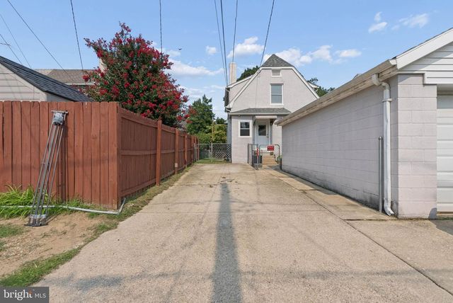 12 BROADSHIP RD, Baltimore, MD 21222