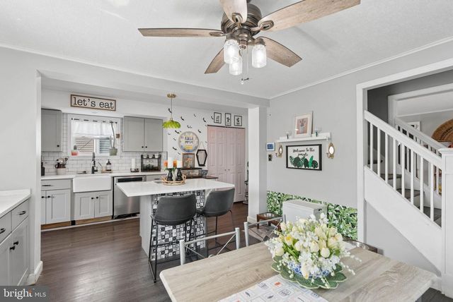 12 BROADSHIP RD, Baltimore, MD 21222
