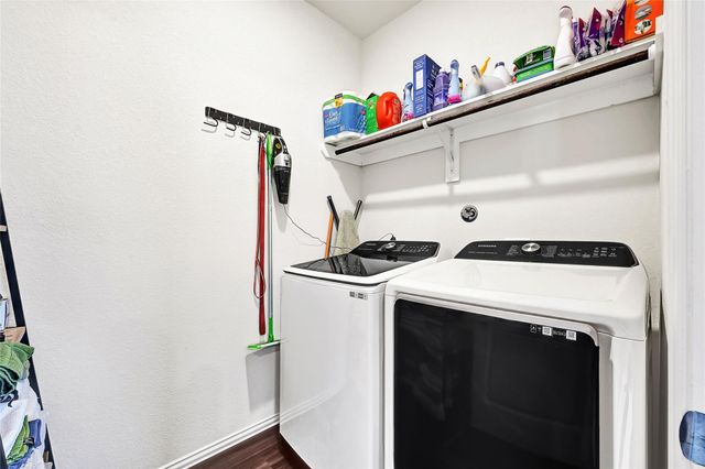 8935 Beacon Mill Drive, Cypress, TX 77433