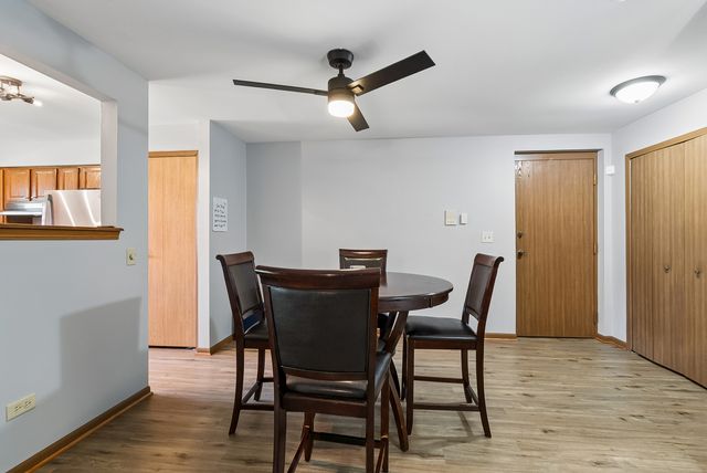 3727 214th Place 1B, Matteson, IL 60443