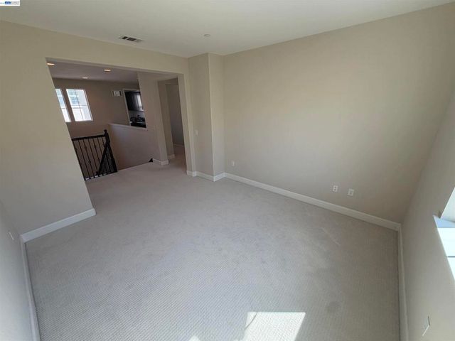 1695 N Terracina Dr, Dublin, CA 94568